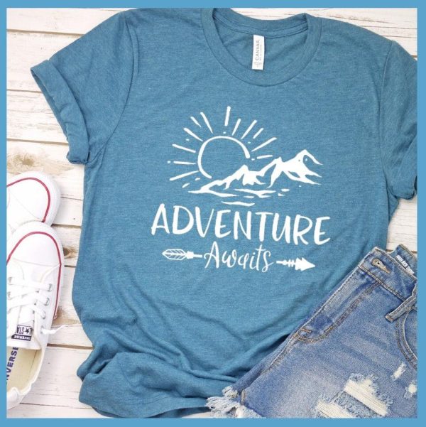 Adventure Awaits T-Shirt_3409